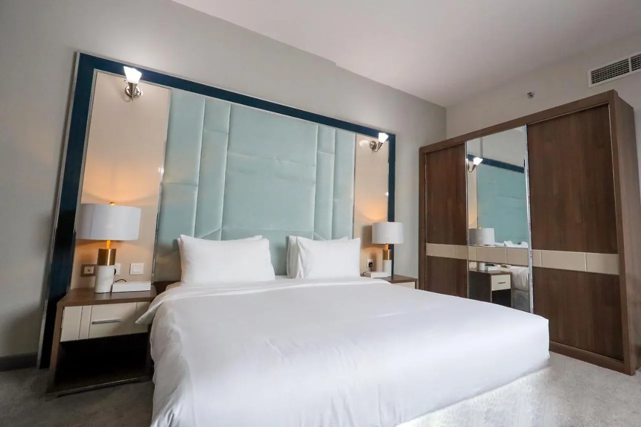 Al Azmy 116 Hotel Sharjah 3*,
